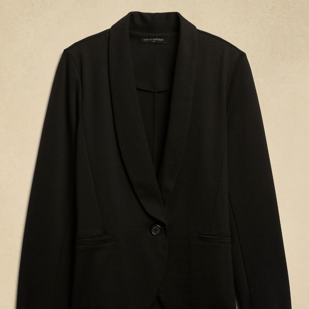 Banana Republic Factory: Slim Knit Blazer, Black. New with tags, never worn